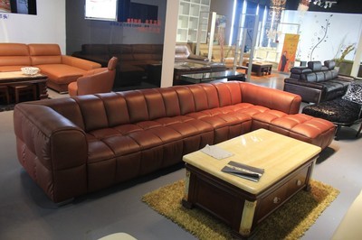 真皮转角客厅沙发 现代休闲设计，探秘顺德沙发产业
